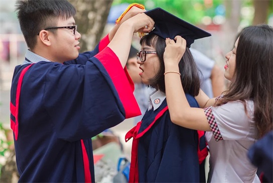 深圳石岩公学国际部高中2023年招生简章